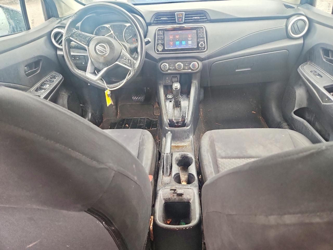 Nissan Versa S