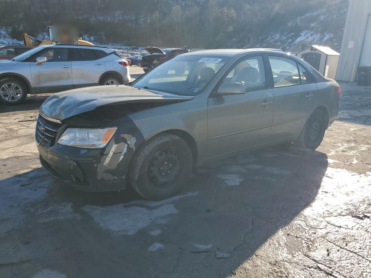 Salvage Hyundai SONATA Image