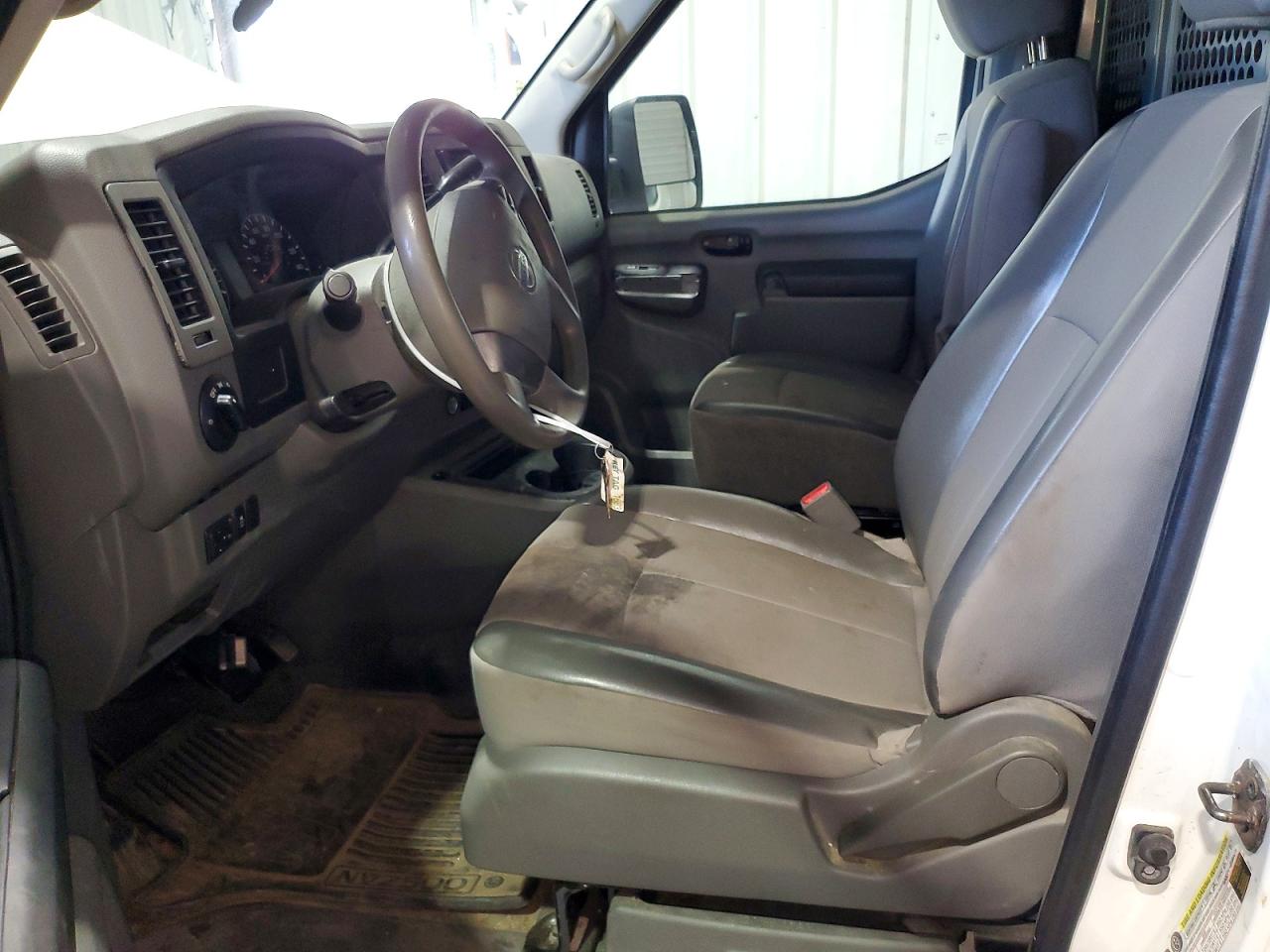 Nissan Nv 2500 Hd S