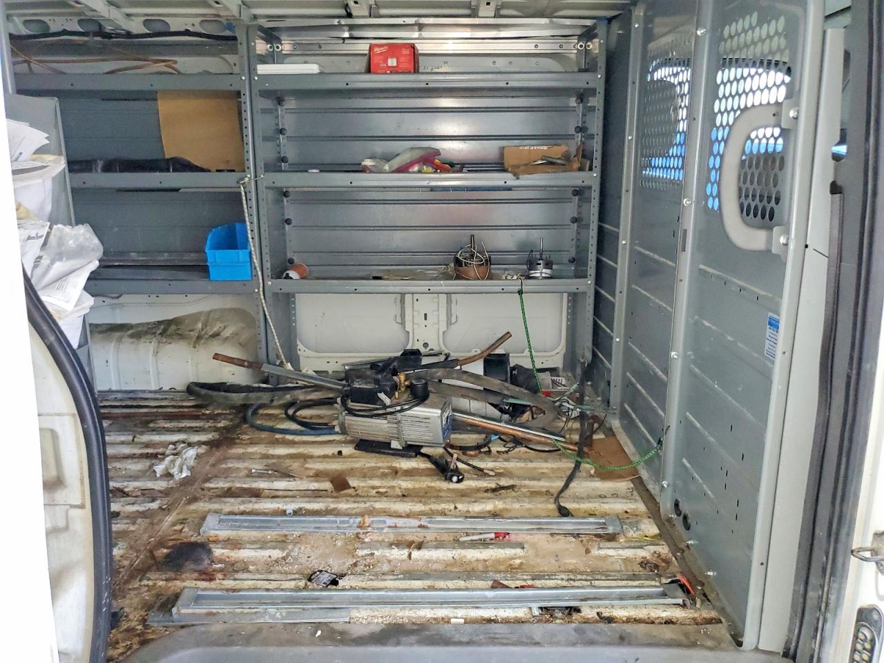 Nissan Nv 2500 Hd S