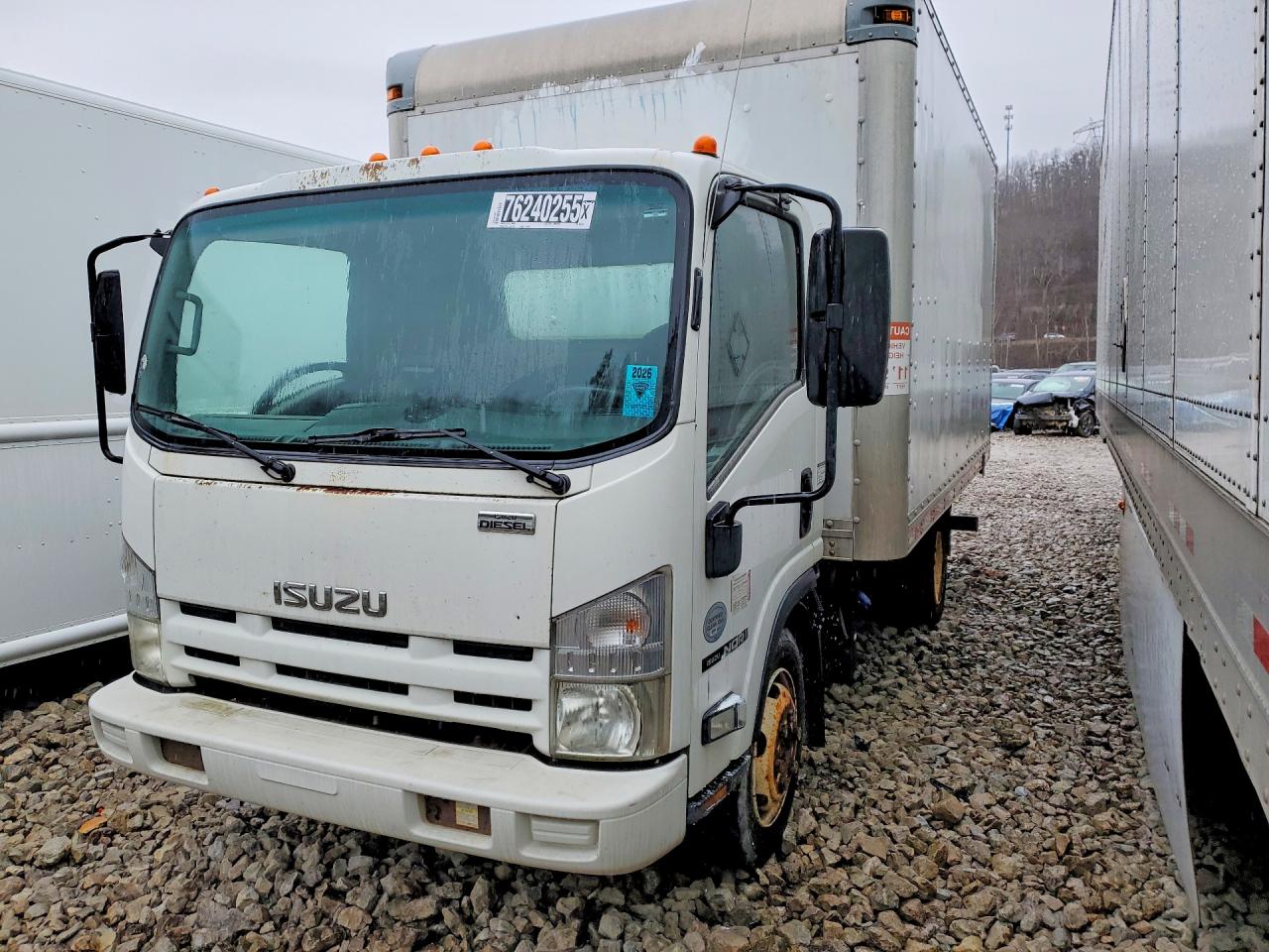Salvage Isuzu Nqr Image