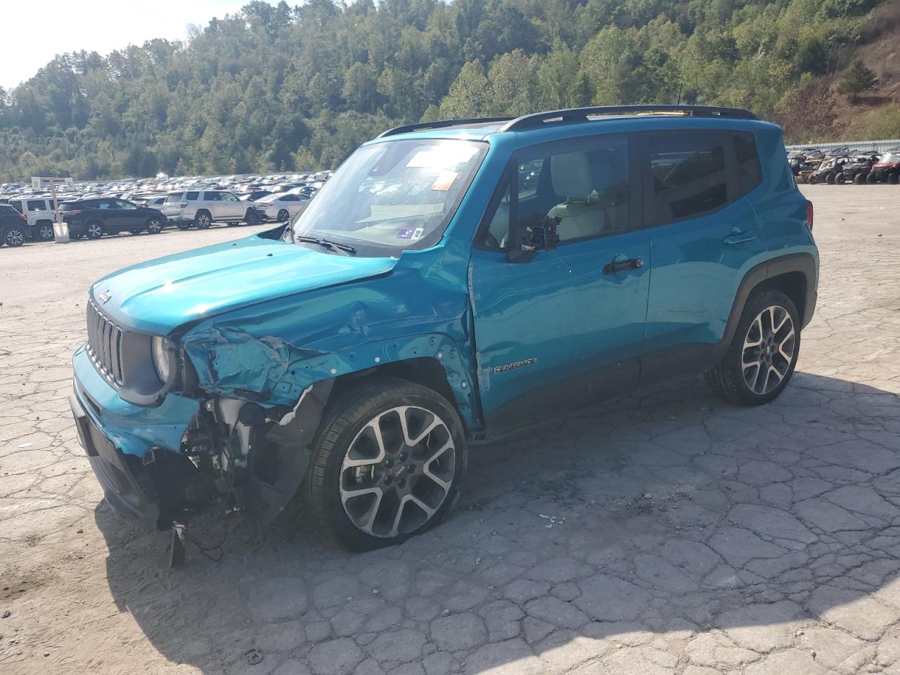 Salvage Jeep Renegade Image