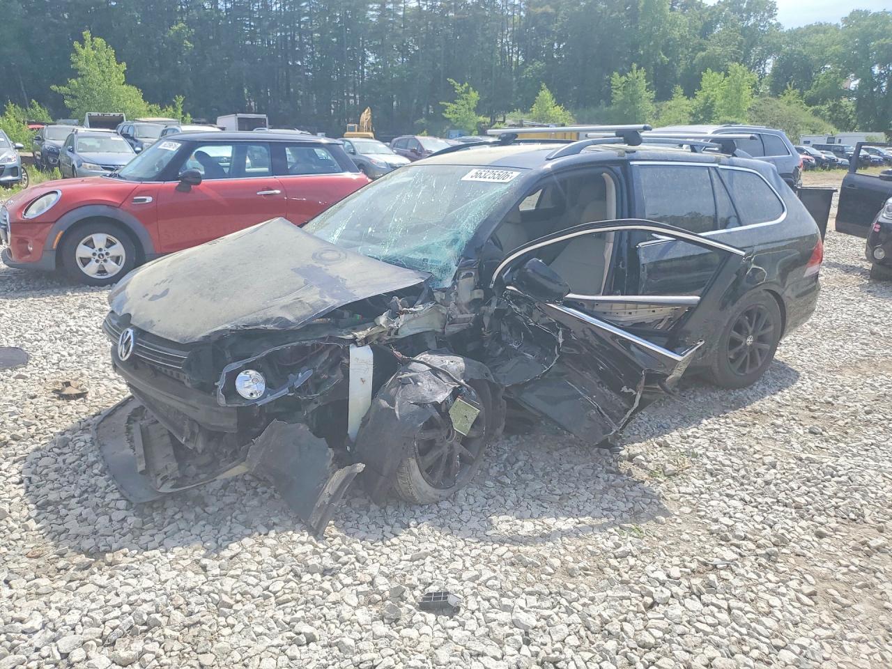 Salvage Volkswagen Jetta Image