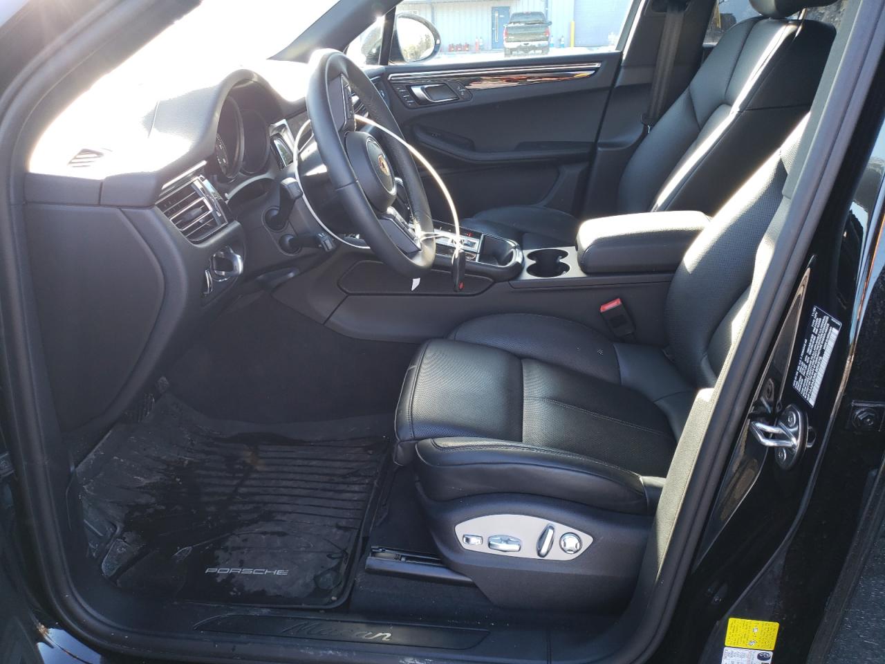 Porsche Macan Base Base