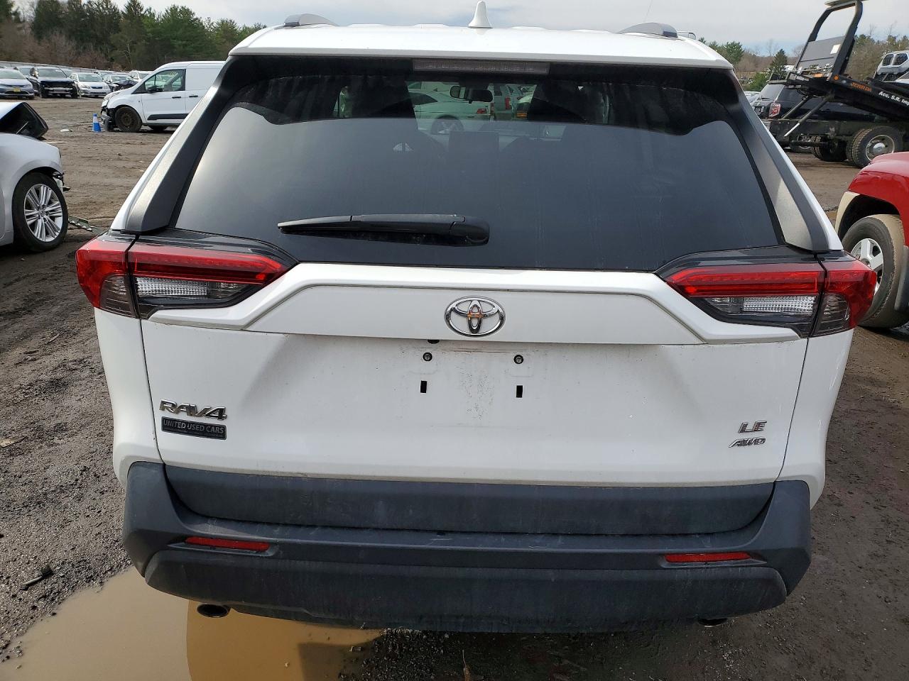 Toyota RAV4 Le