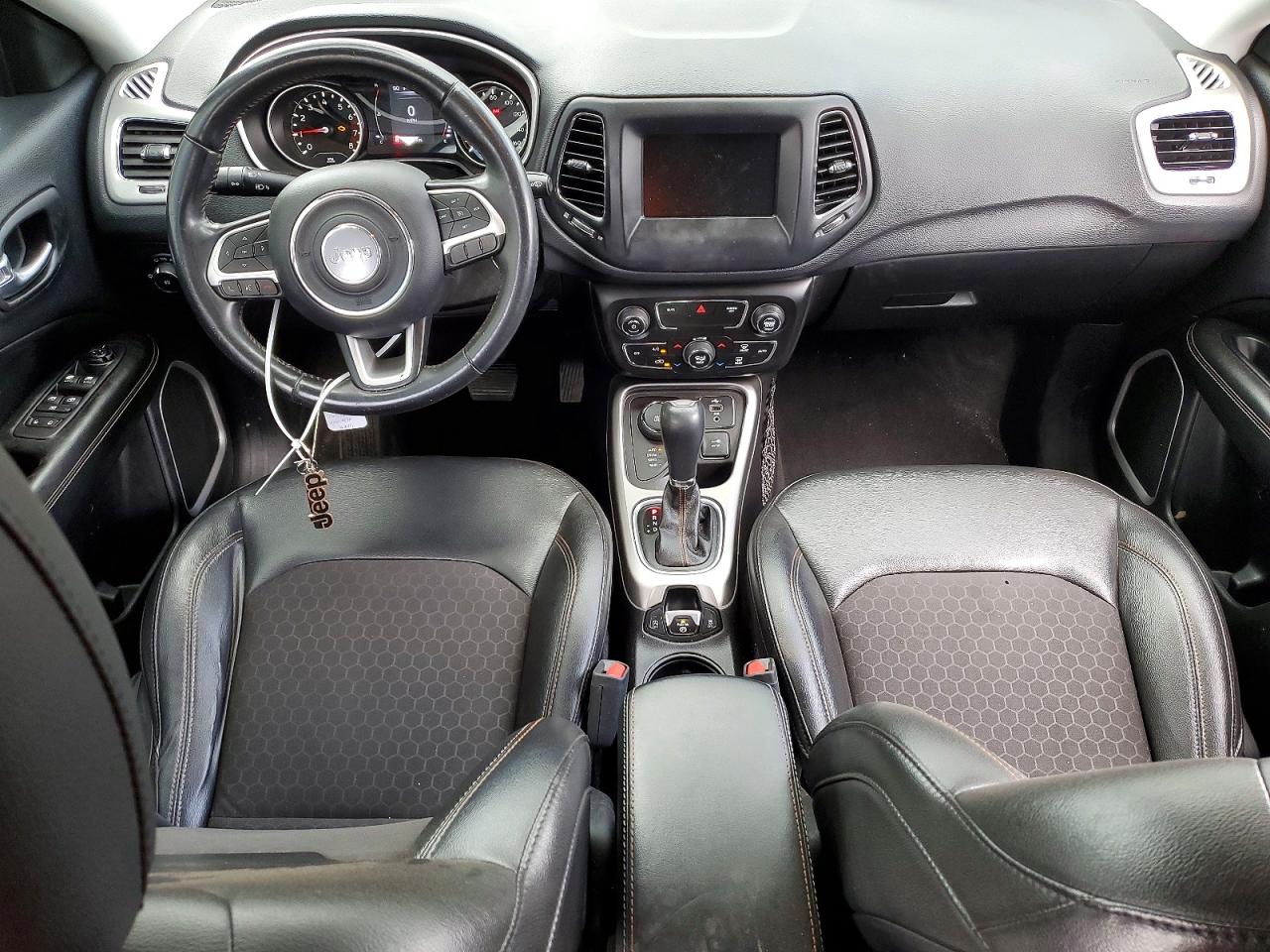 Jeep Compass Latitude