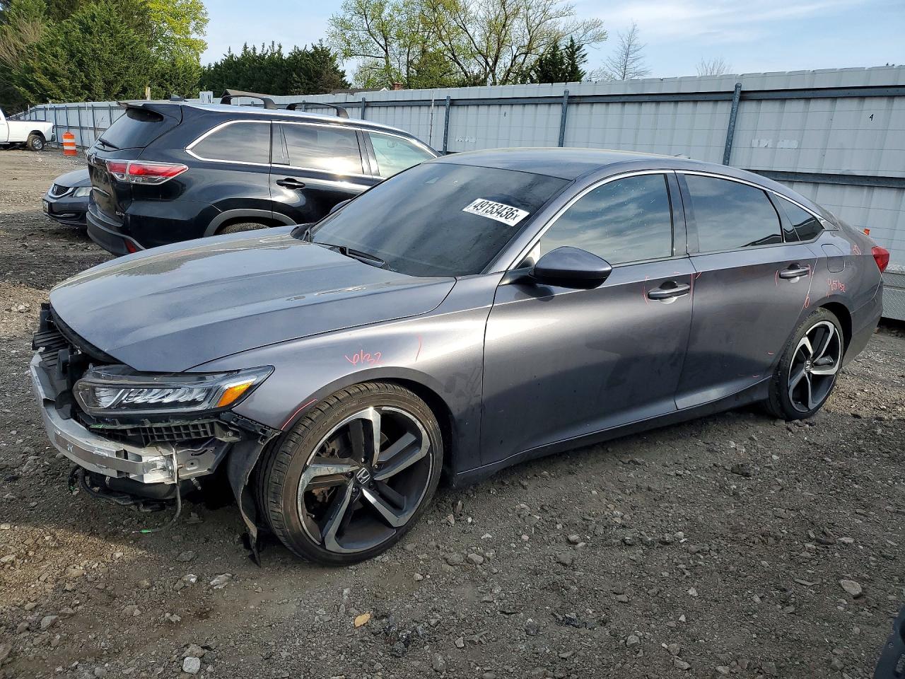 Salvage Honda Accord Image
