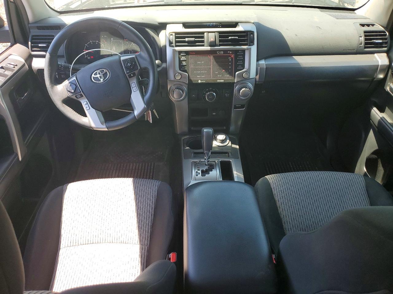 Toyota 4Runner Sr5