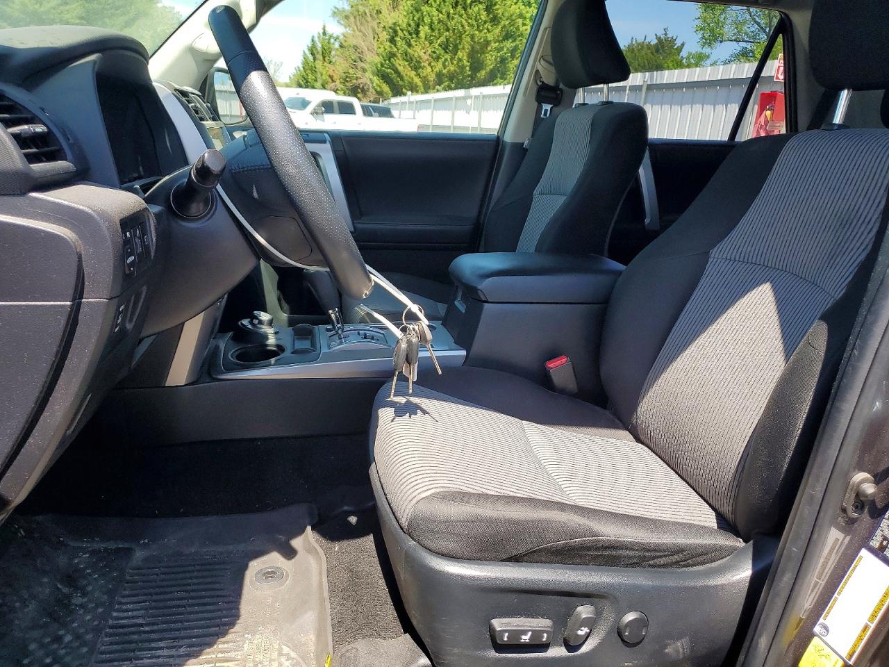 Toyota 4Runner Sr5