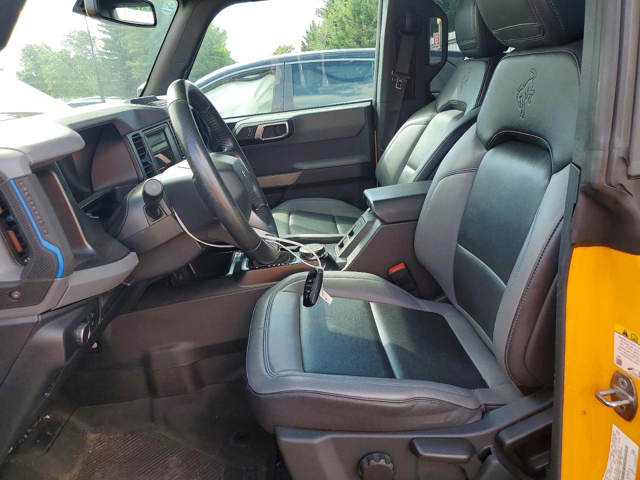 Ford Bronco Base