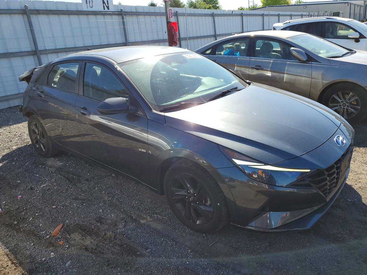 Hyundai ELANTRA Sel