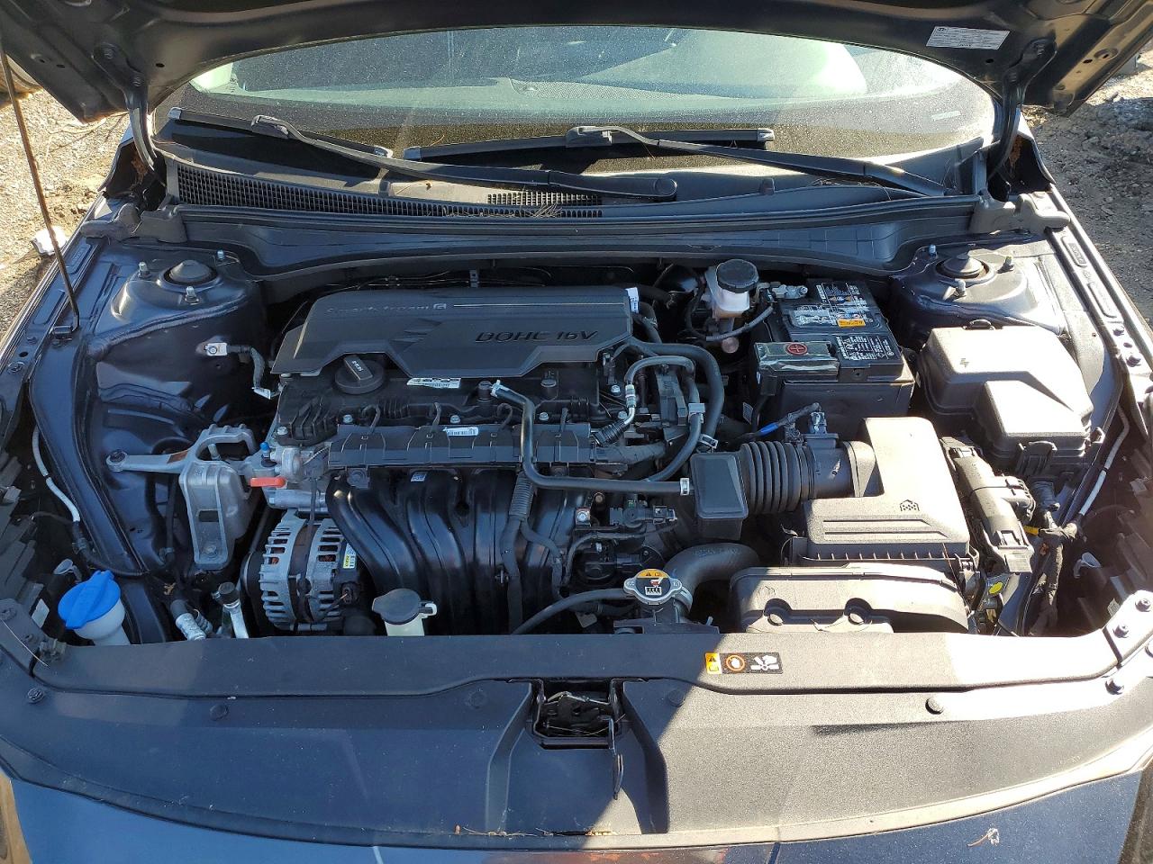 Hyundai ELANTRA Sel