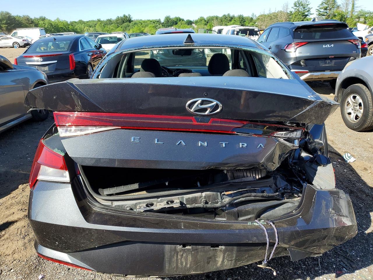 Hyundai ELANTRA Sel