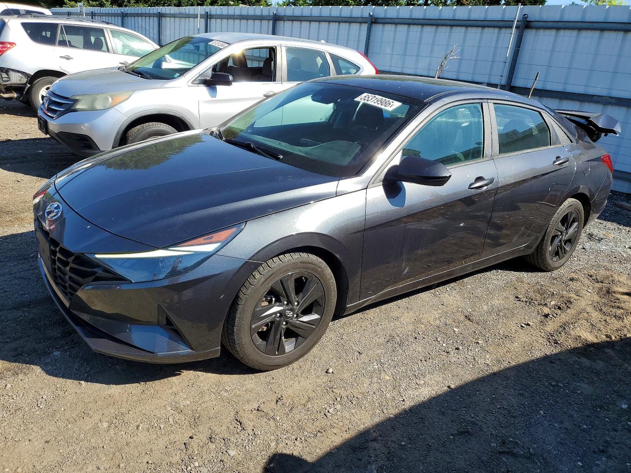 Salvage Hyundai ELANTRA Image