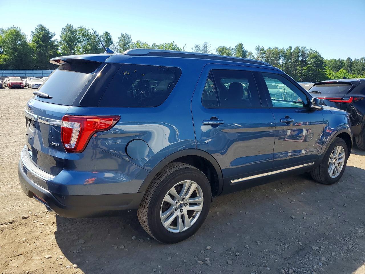 Ford Explorer Xlt