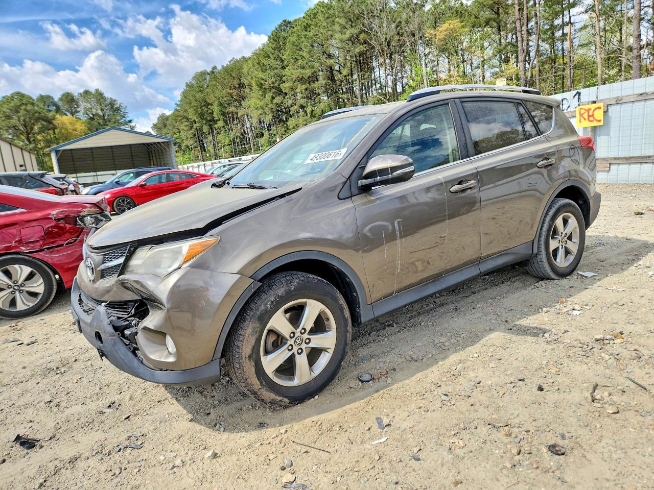 Salvage Toyota RAV4 Image