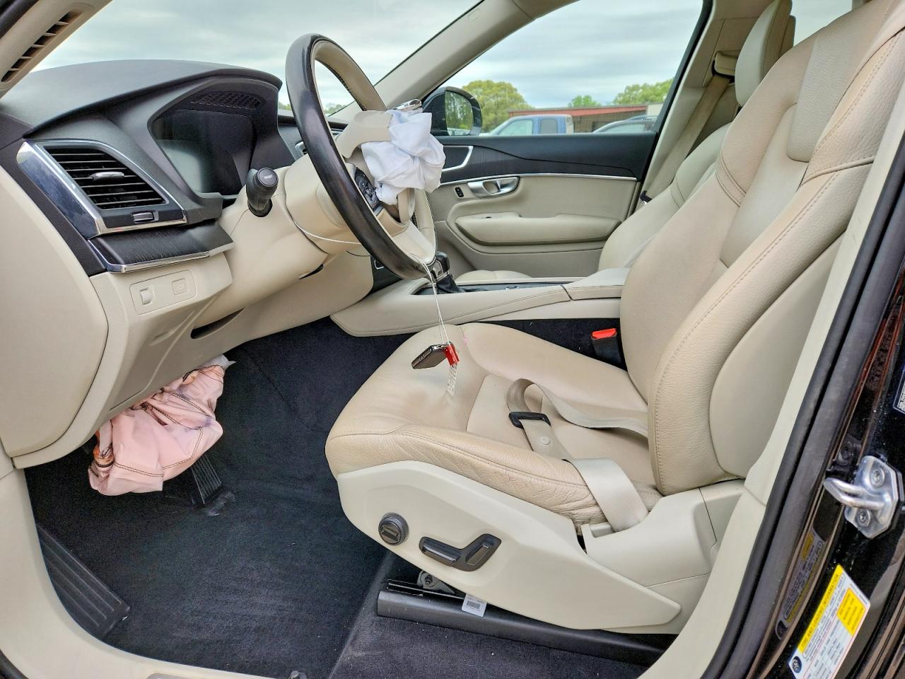 Volvo XC90 T5 Momentum
