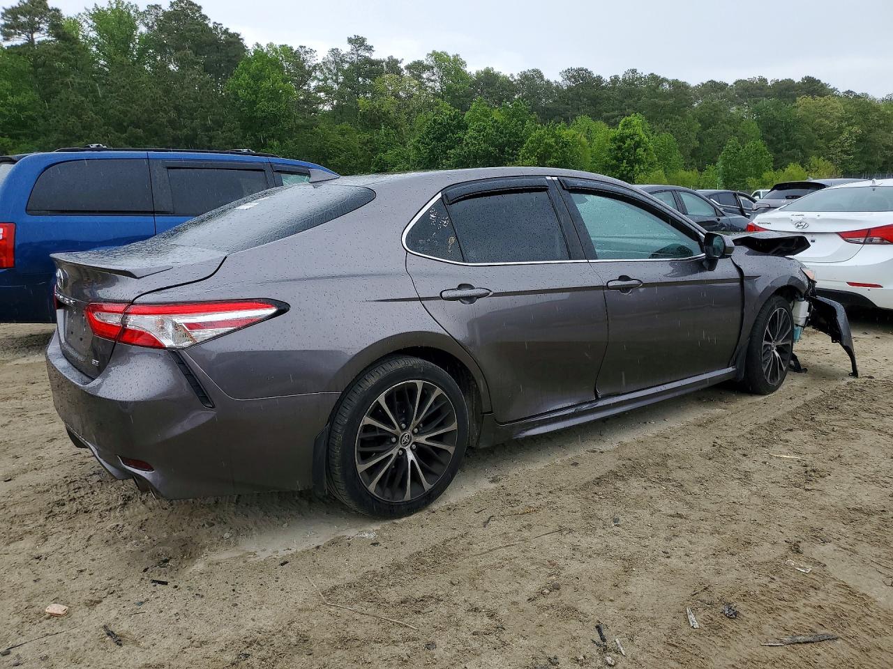 Toyota Camry Se