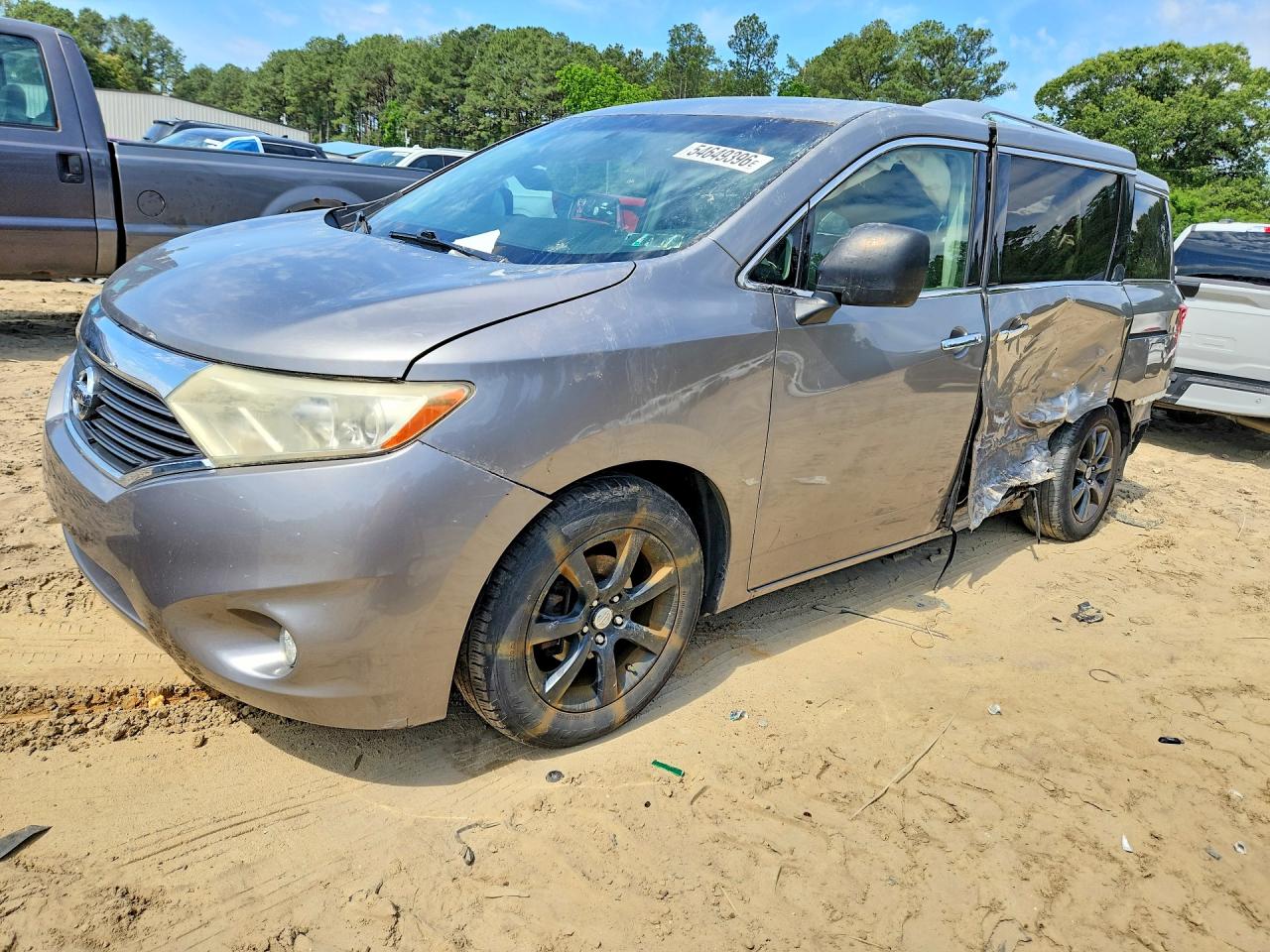 Salvage Nissan Quest Image