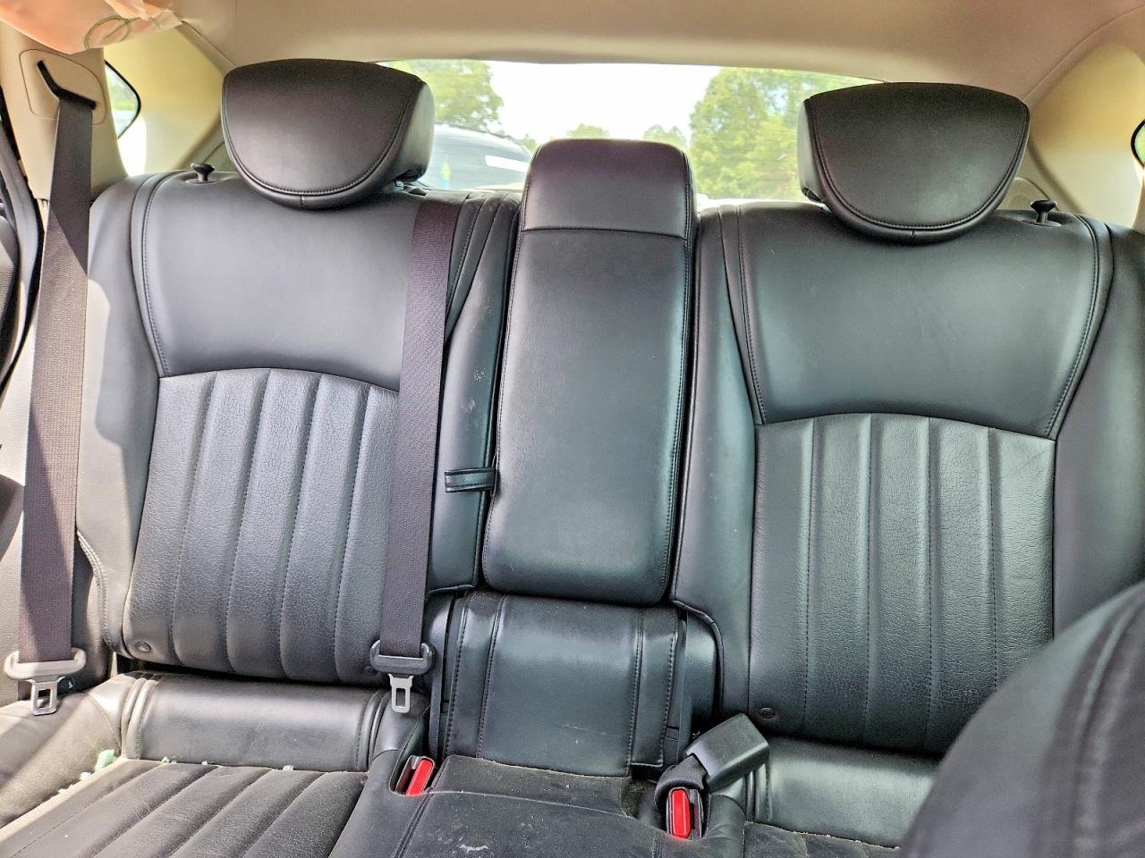INFINITI Qx Base