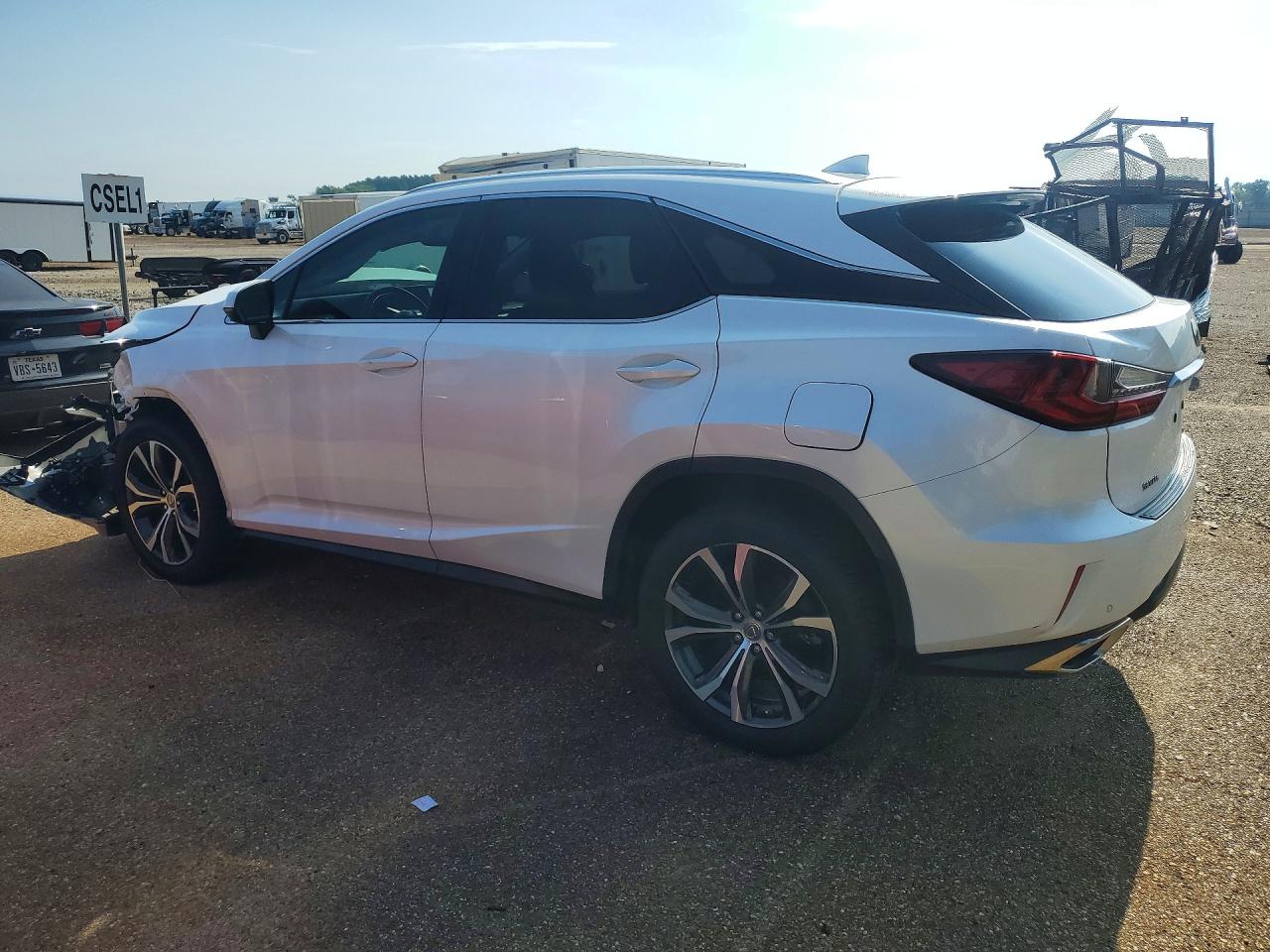 Lexus RX Base