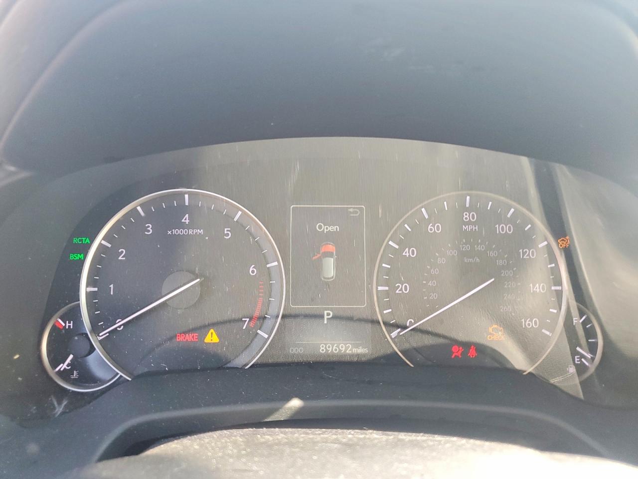 Lexus RX Base