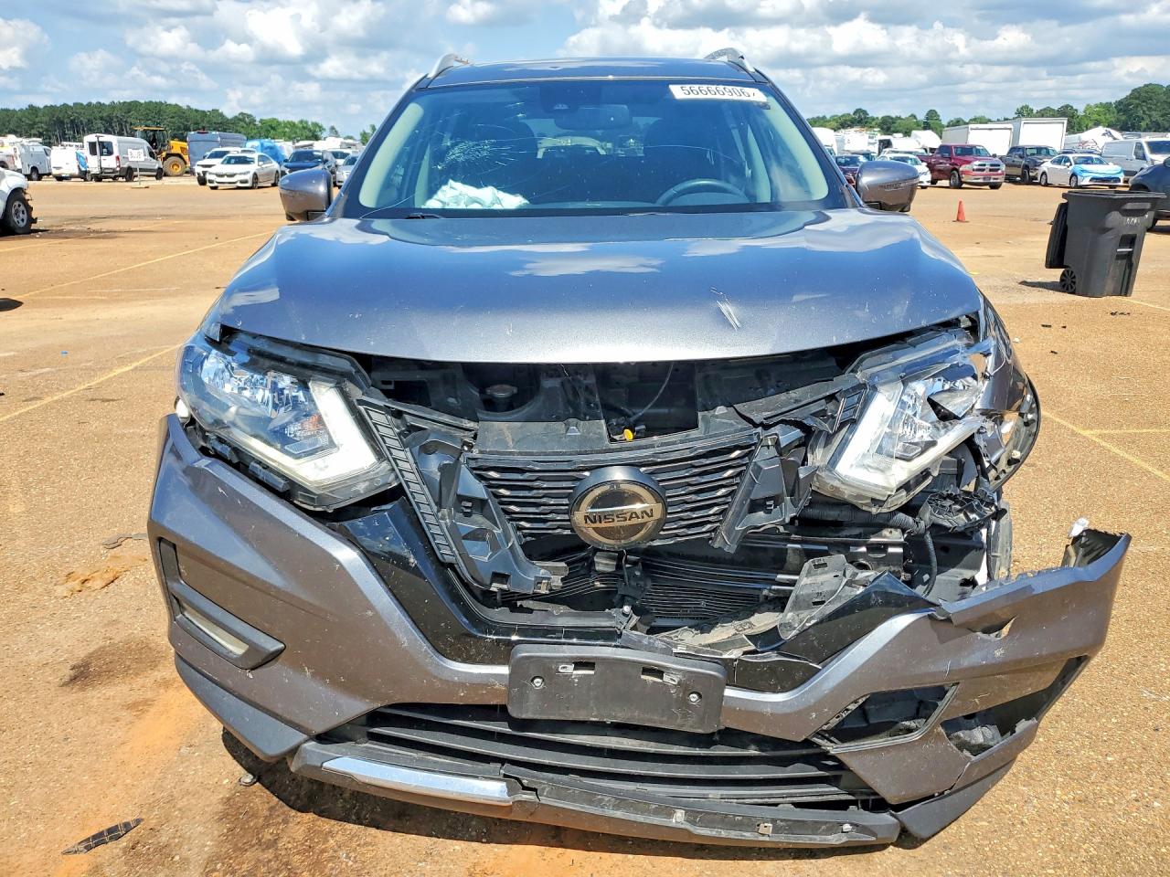 Nissan Rogue Sv