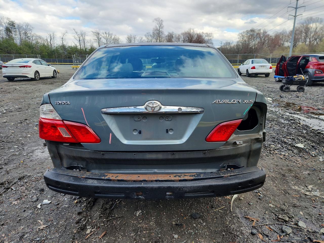 Toyota Avalon Xls