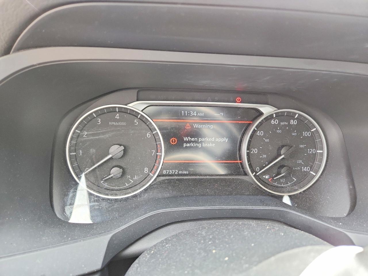 Nissan Pathfinder S