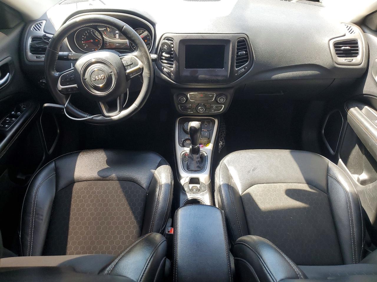 Jeep Compass Latitude