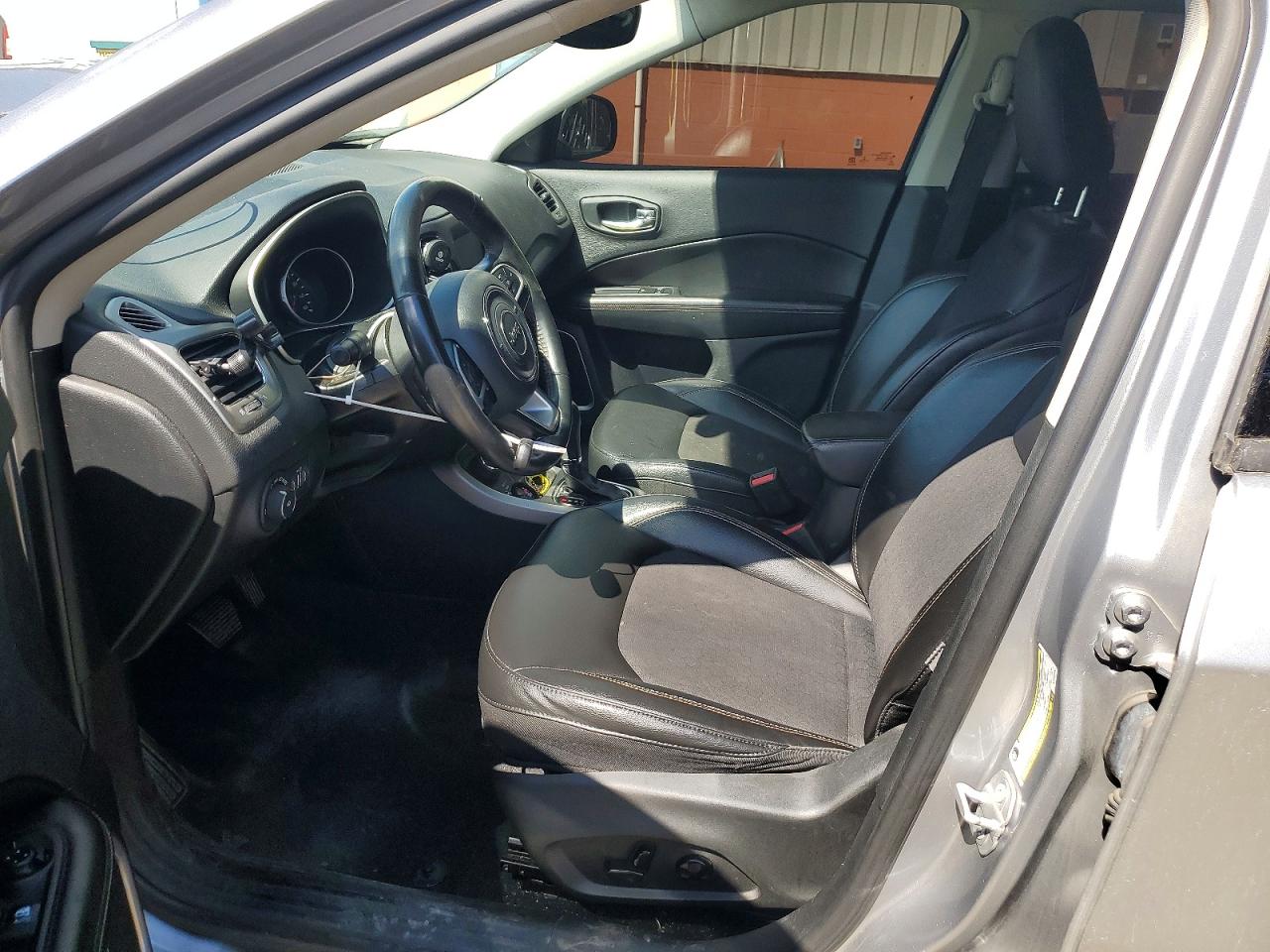 Jeep Compass Latitude