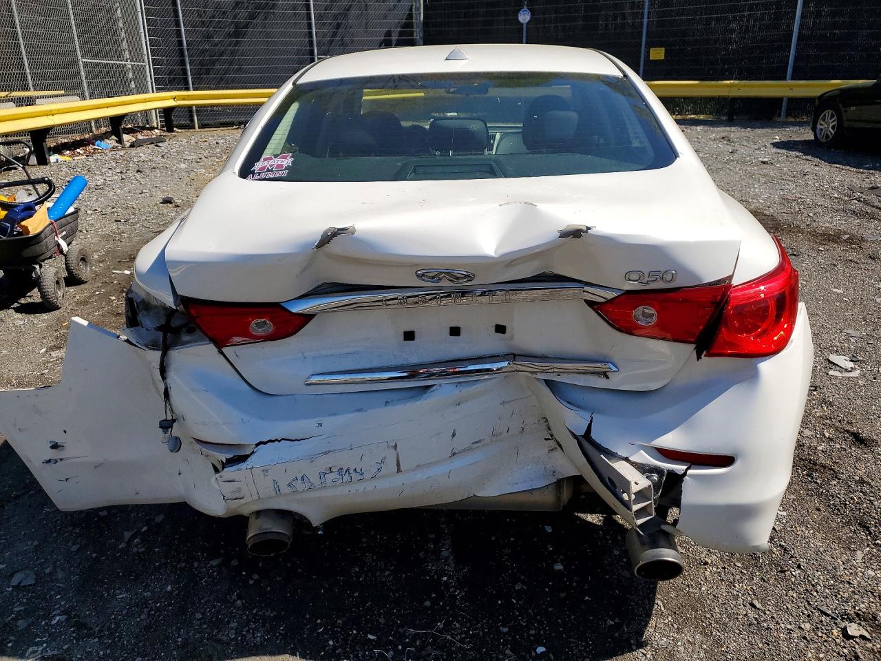 INFINITI Q50 2.0t