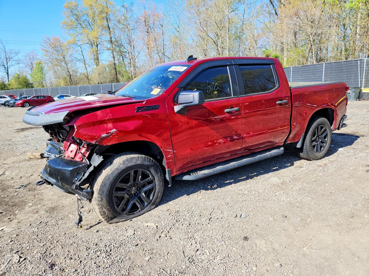 Salvage Chevrolet Silverado Image