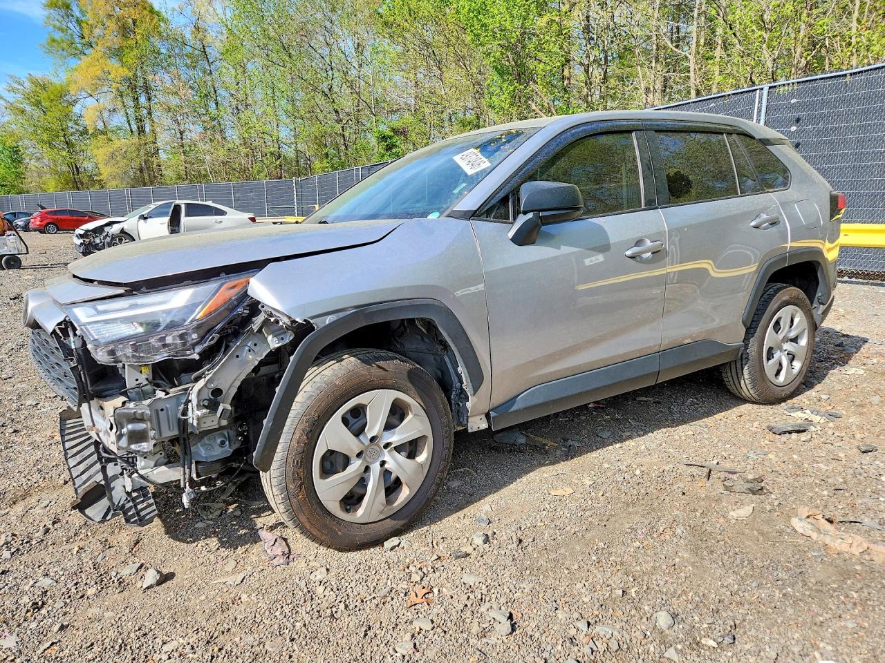 Salvage Toyota RAV4 Image