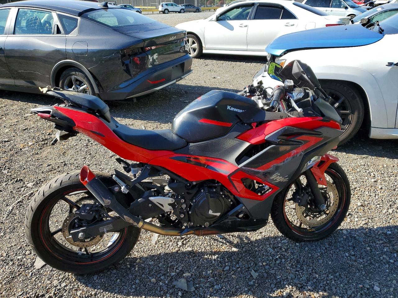 Salvage Kawasaki Ninja 500 Image