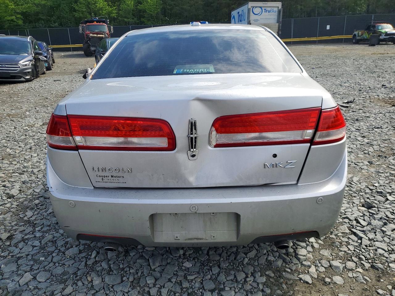 Lincoln MKZ