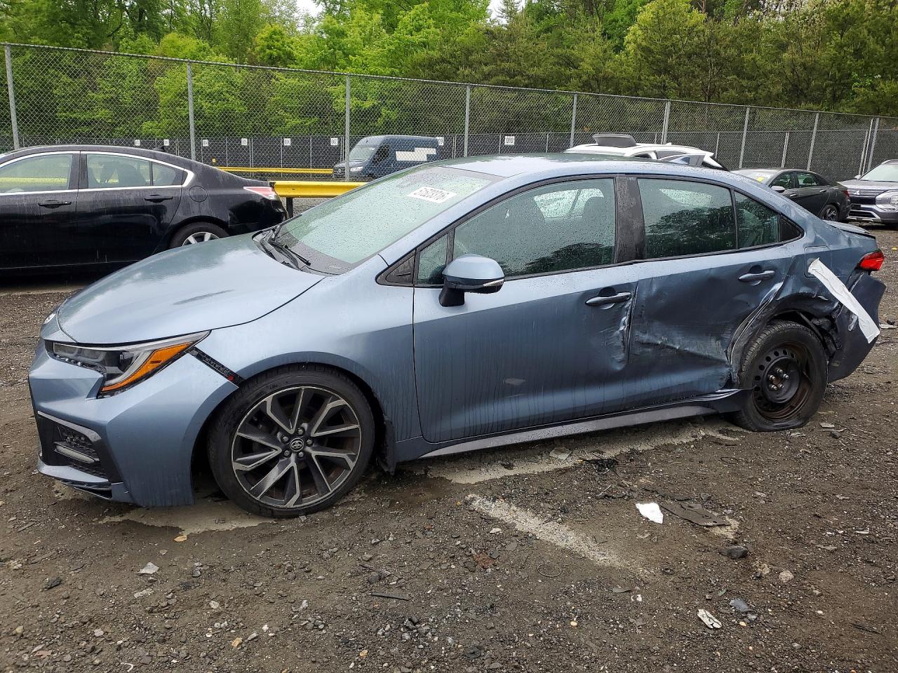 Salvage Toyota Corolla Image