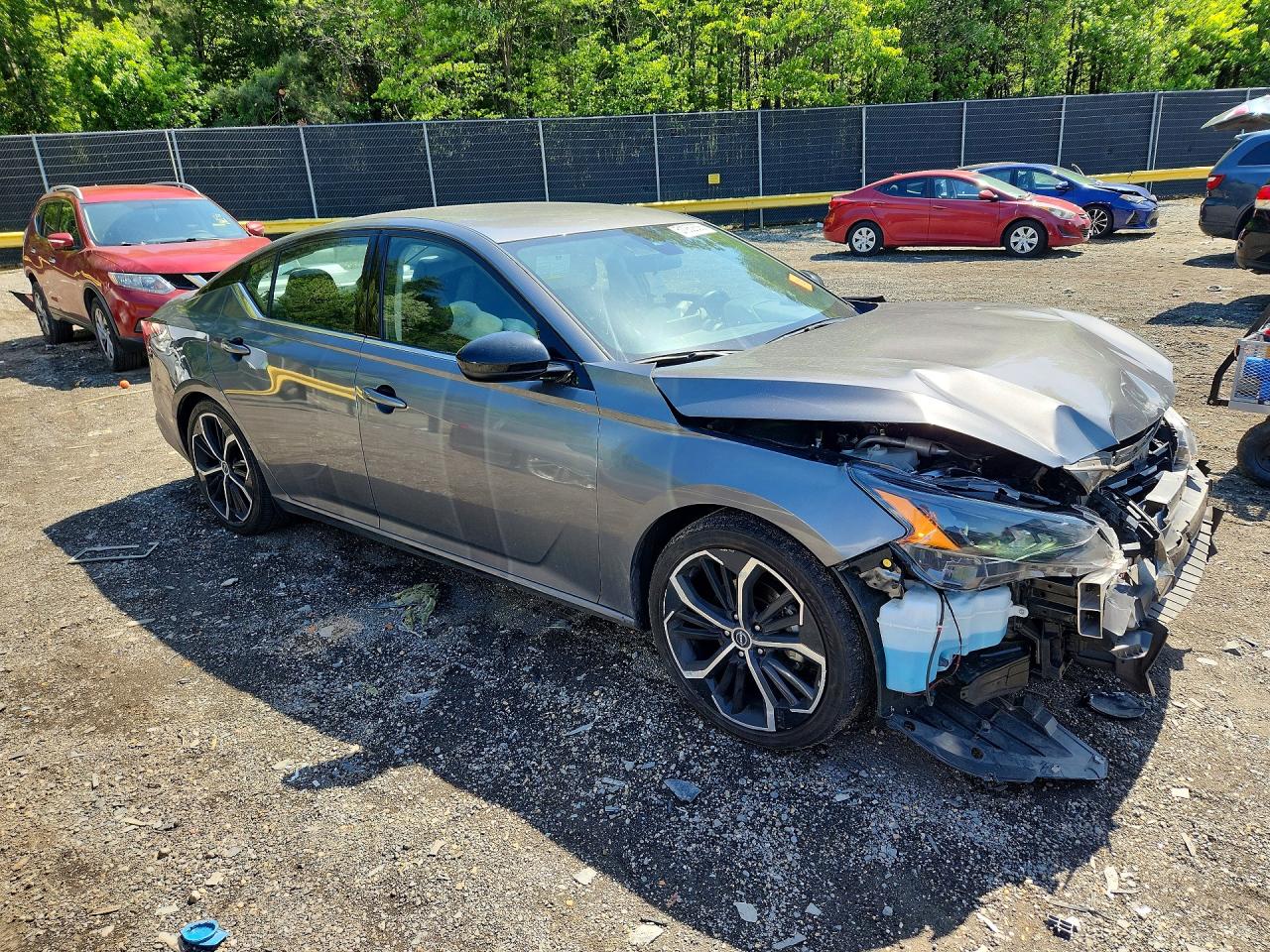 Nissan Altima Sr