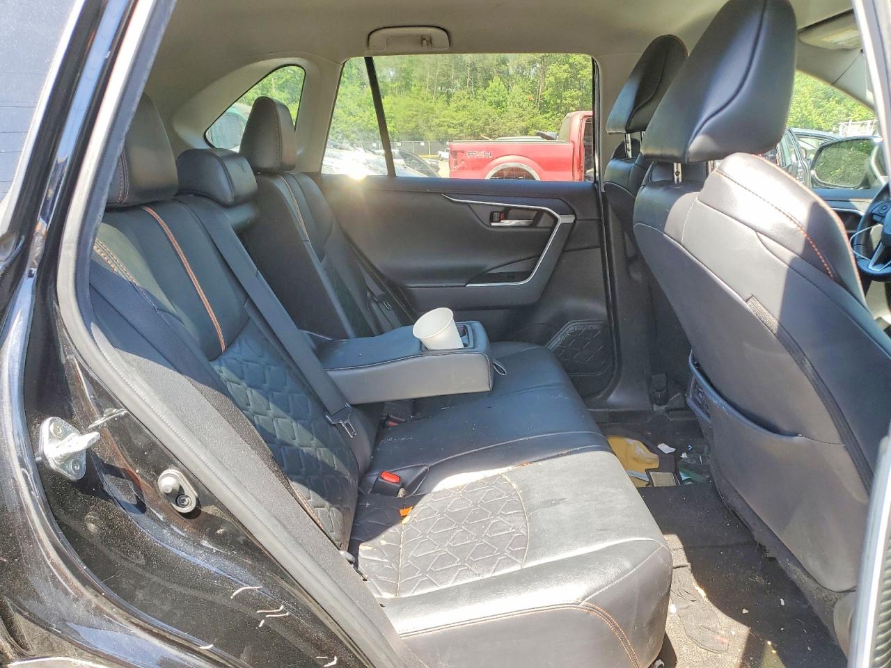 Toyota RAV4 Adventure