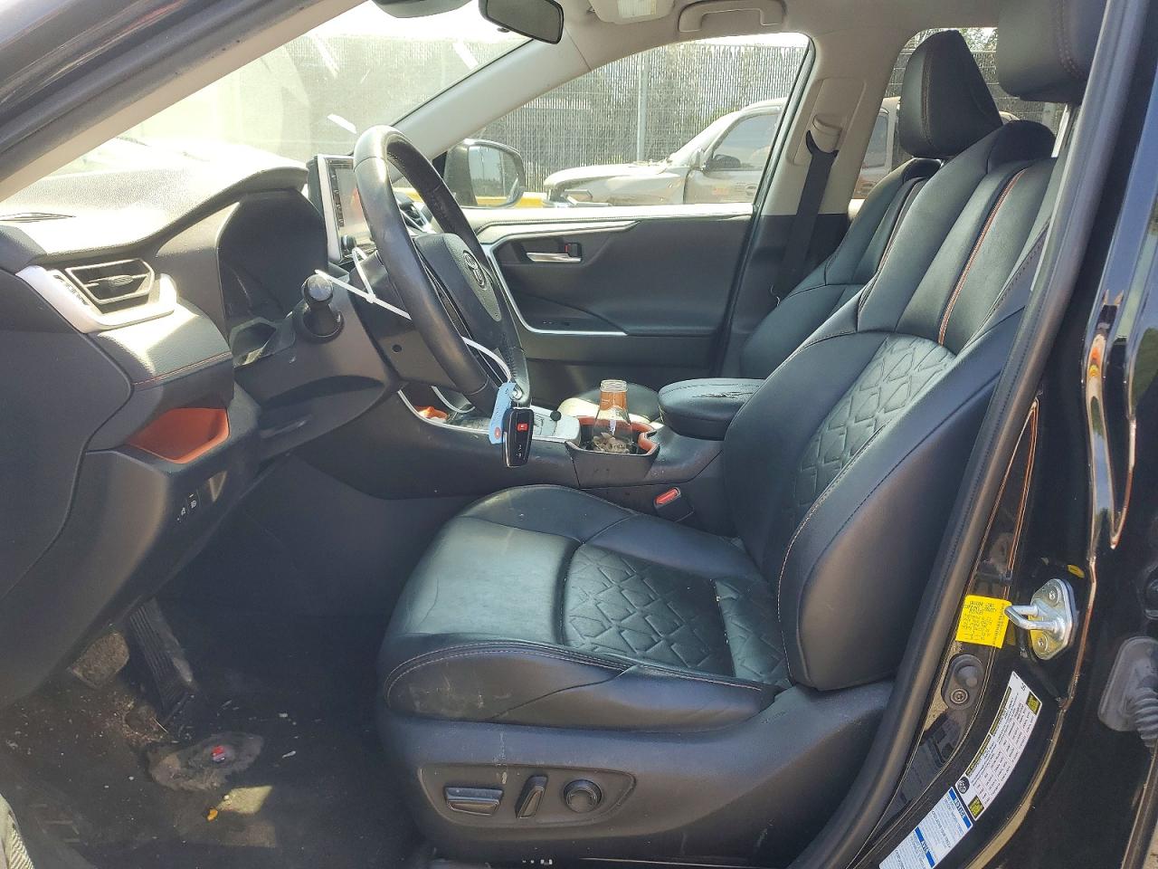 Toyota RAV4 Adventure