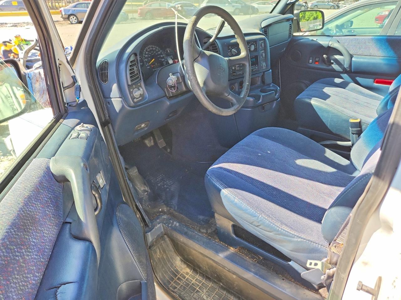 Chevrolet Astro