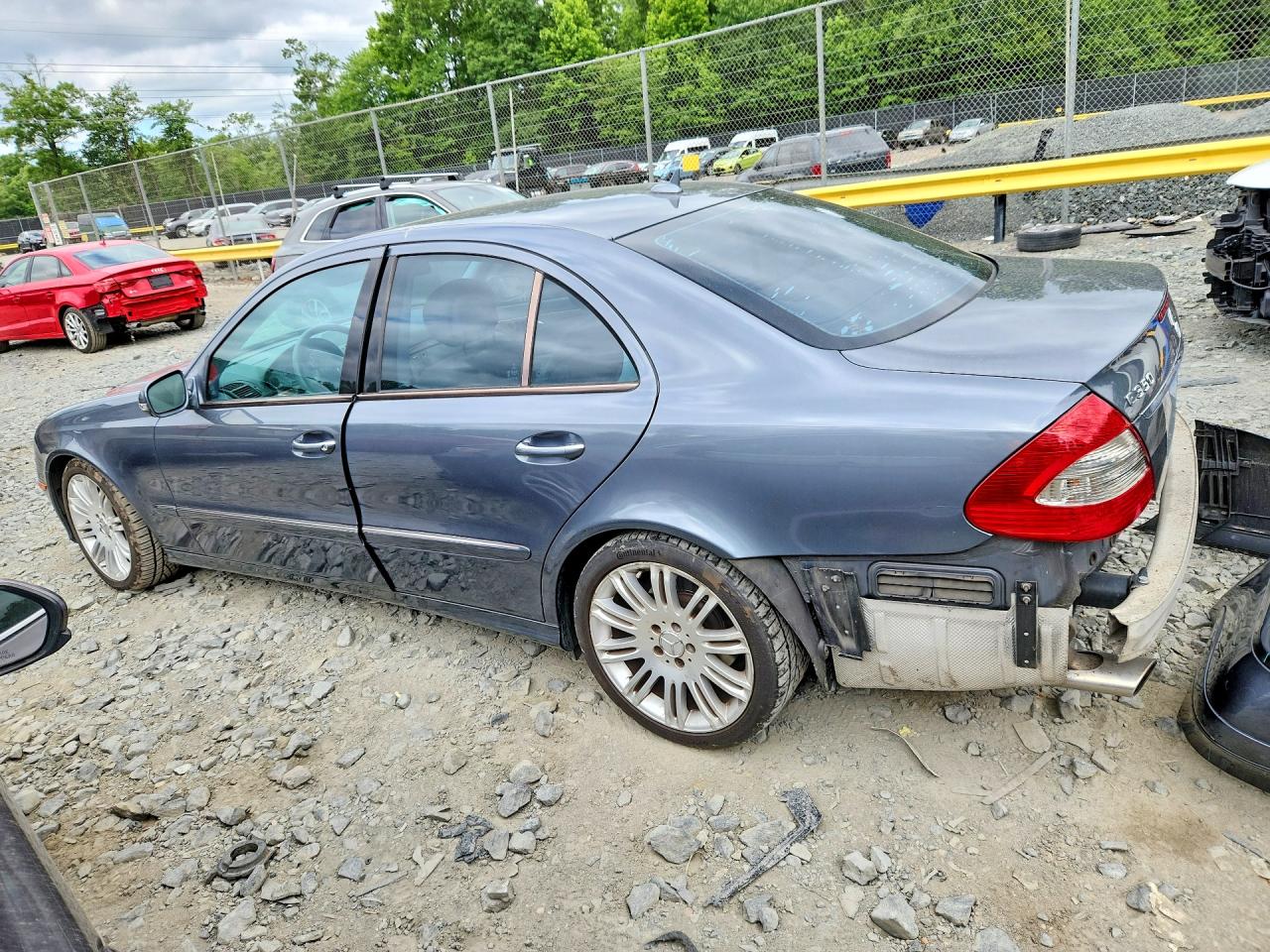 Mercedes-Benz E-Class 350