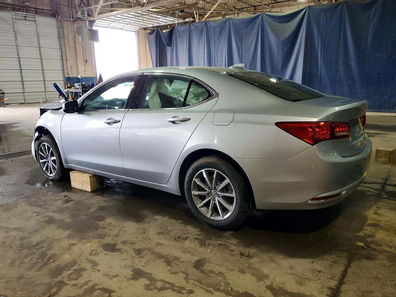 Acura TLX