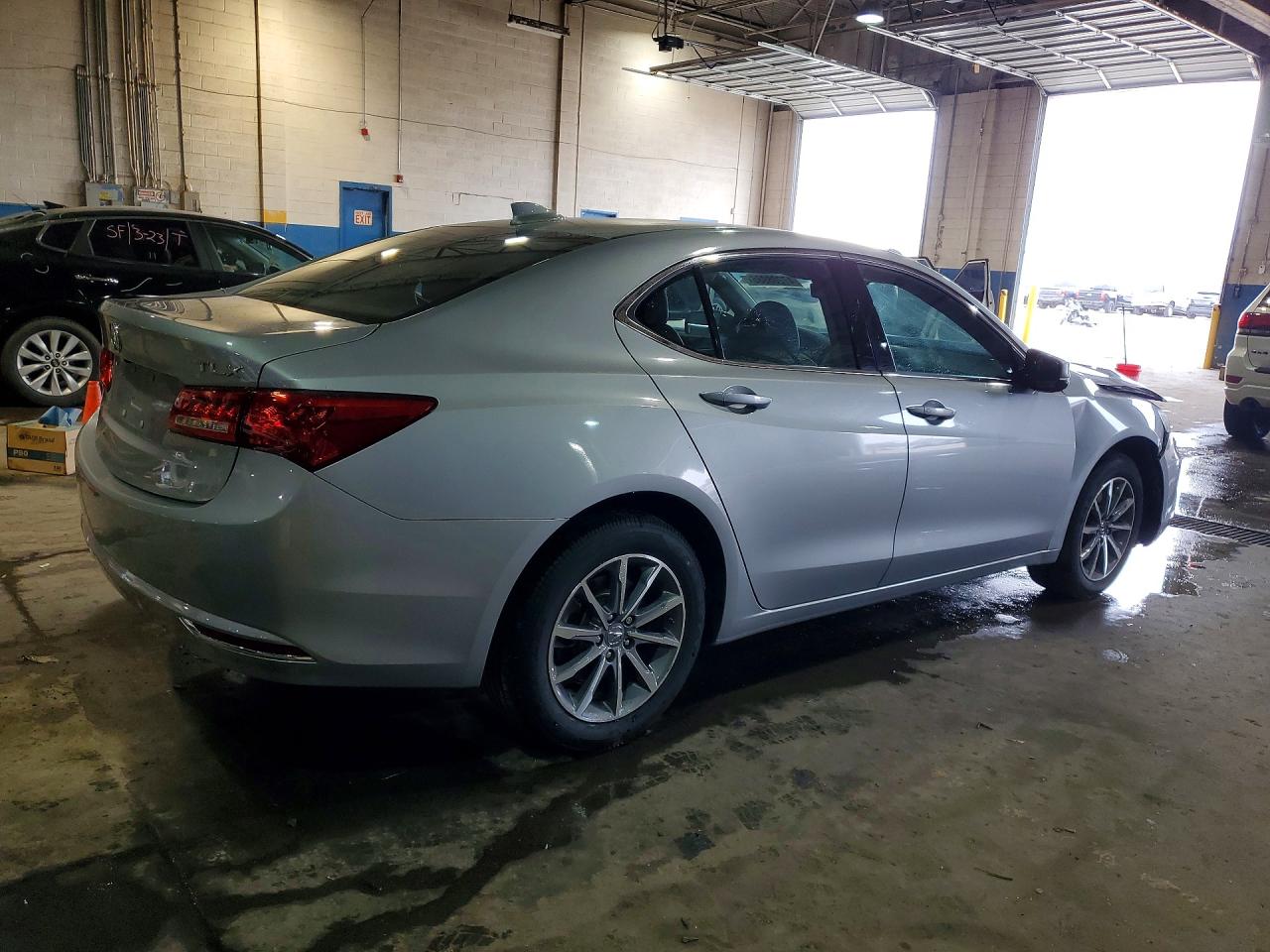 Acura TLX