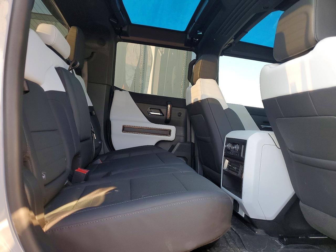 GMC Hummer Pickup 2x