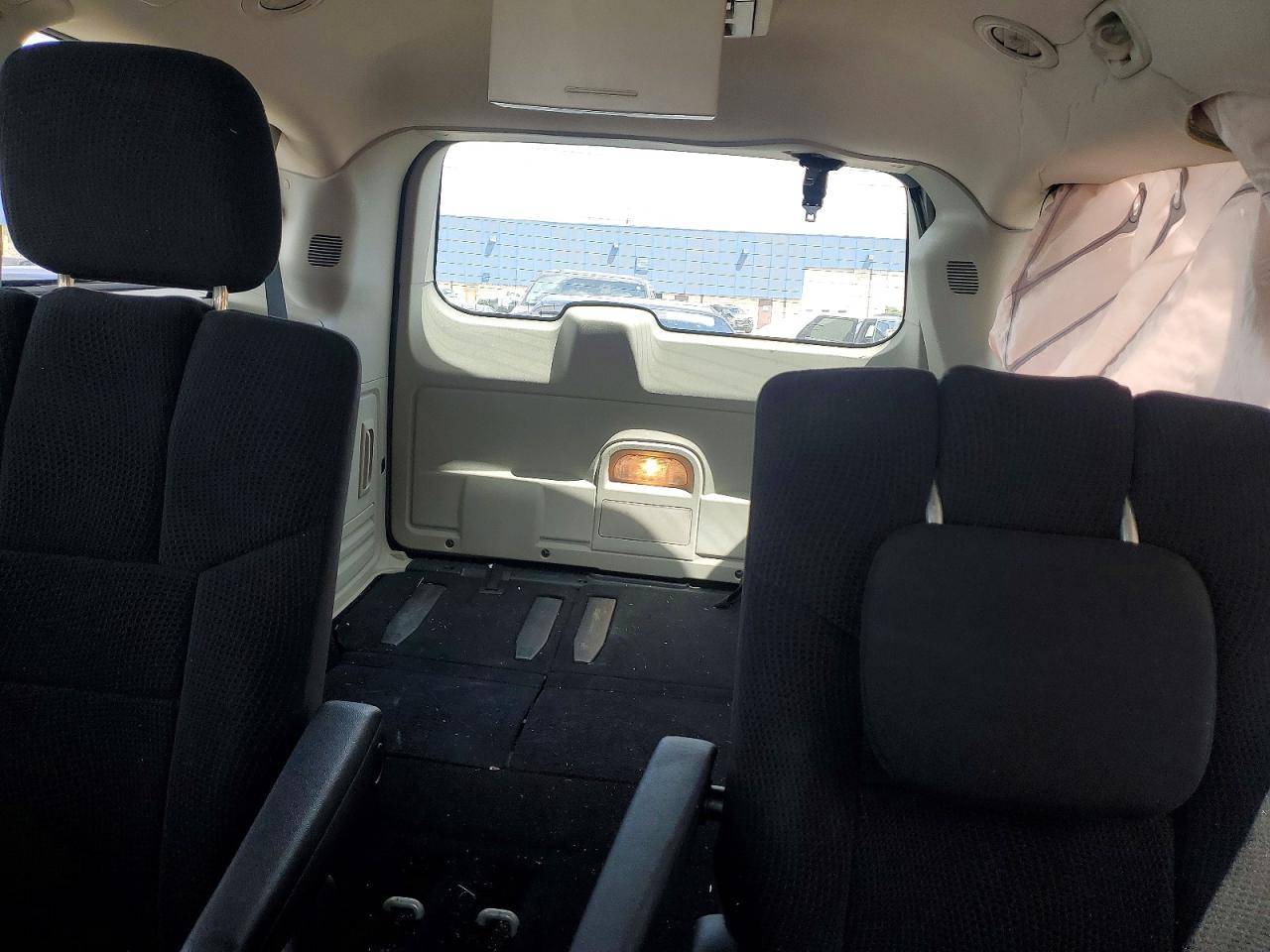 Dodge Caravan Crew