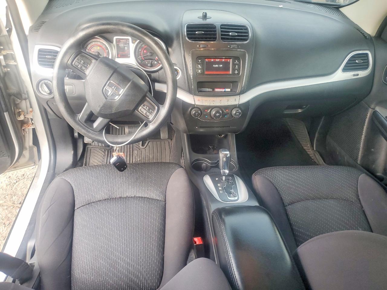 Dodge Journey Sxt