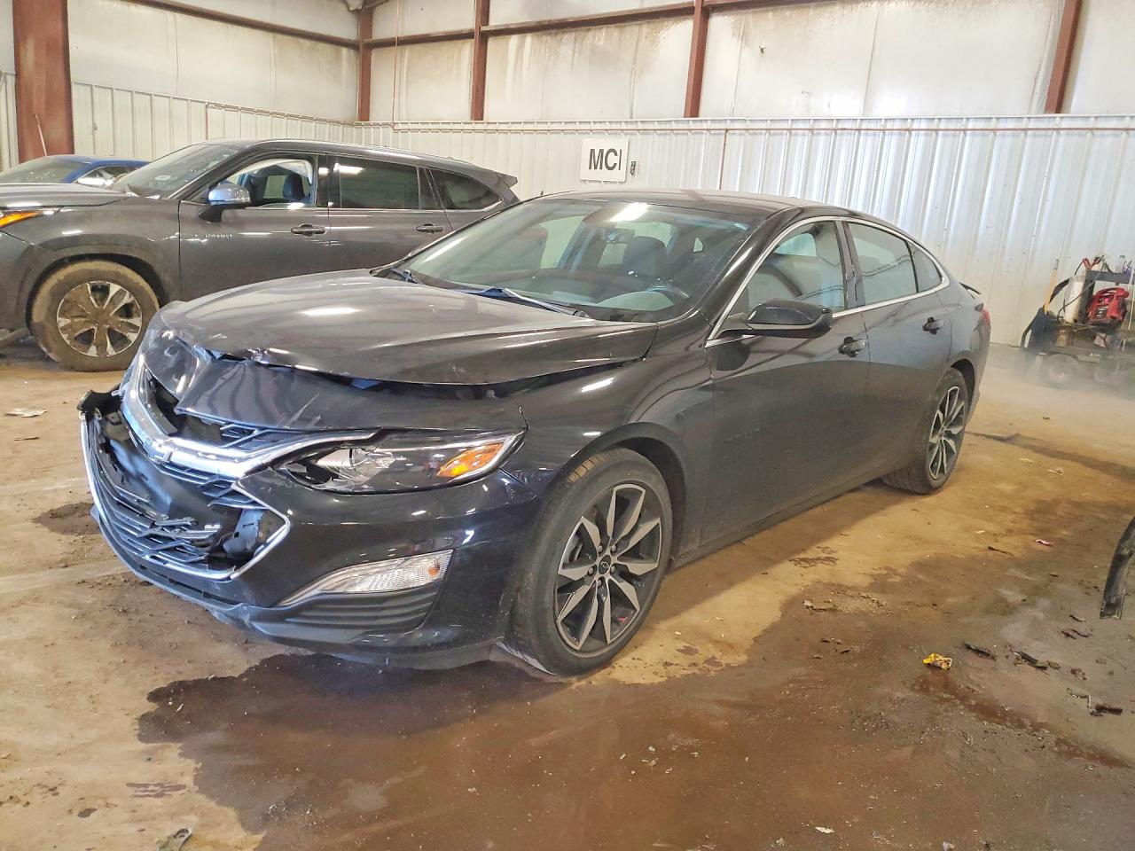 Salvage Chevrolet Malibu Image