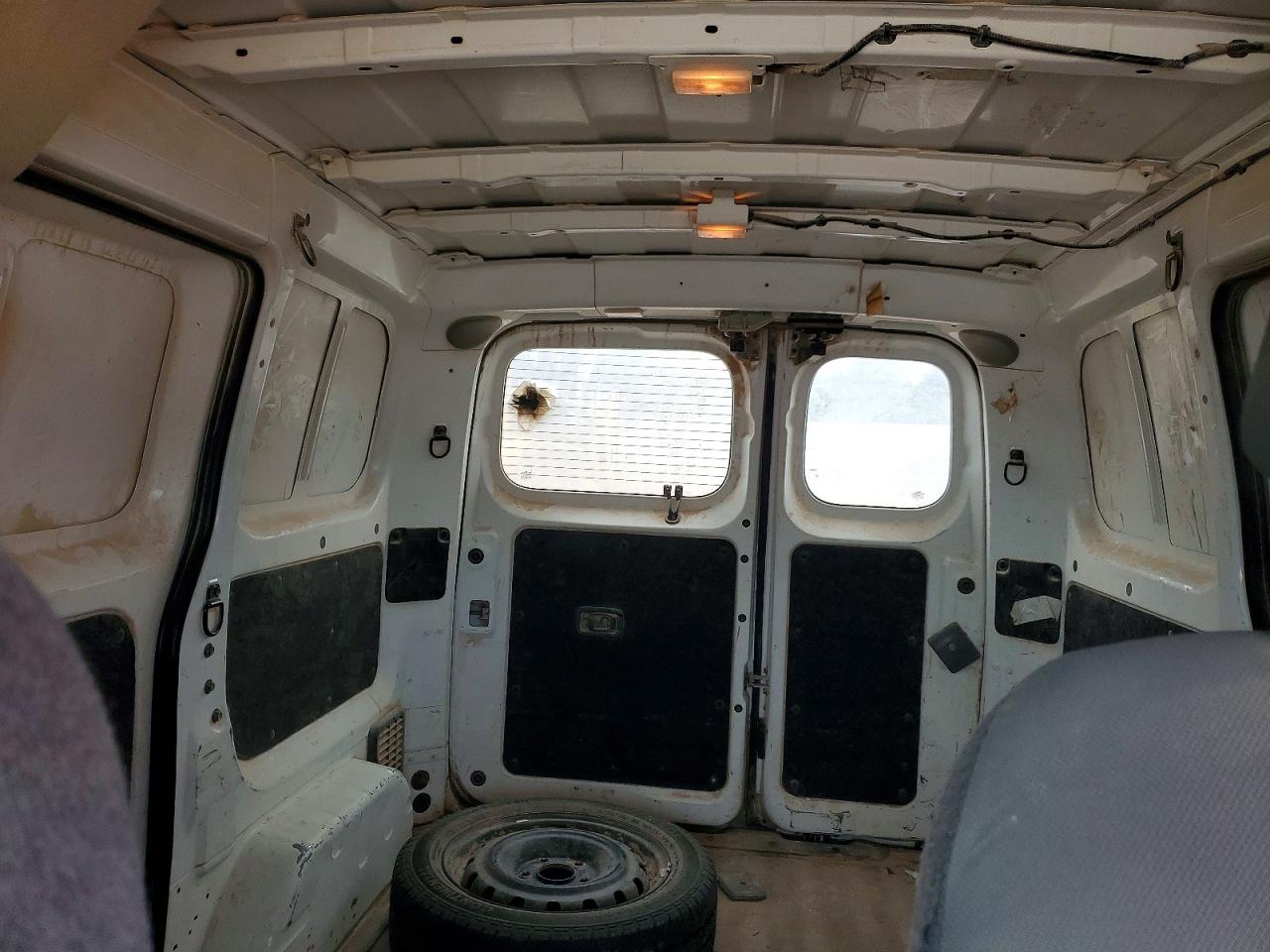 Nissan Nv S