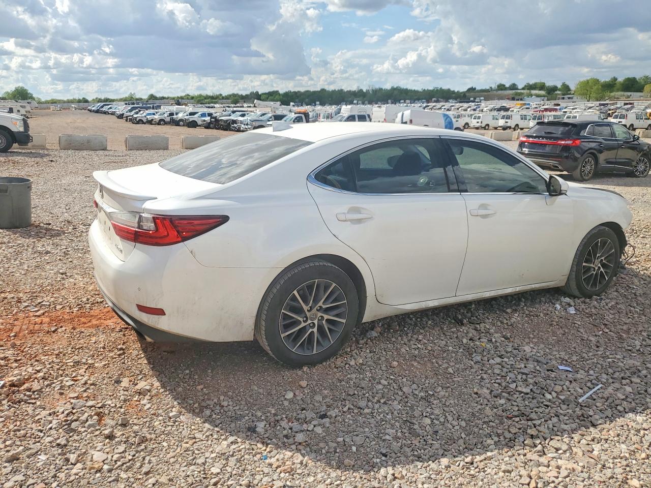 Lexus Es Base